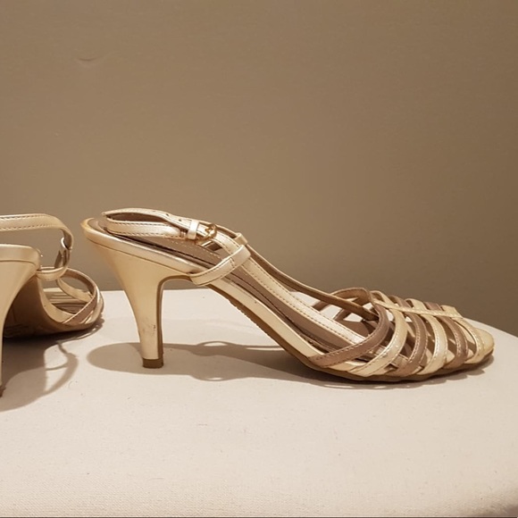 Naturalizer Bronze and cream heels - Picture 3 of 3